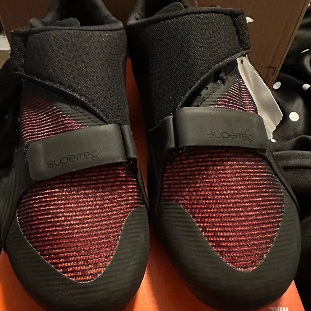 NIKE WOMEN’S SUPERREP CYCLE SNEAKERS: BLACK/ORANGE: NIB: SZ 7.5